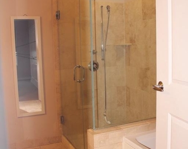 105 Christina Landing Drive - Photo Thumbnail 17