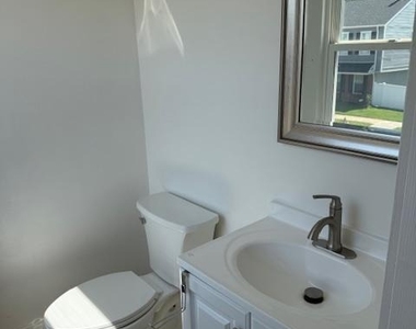 28 Keith Street - Photo Thumbnail 10