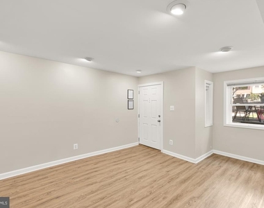 1632 New Jersey Avenue Nw - Photo Thumbnail 4