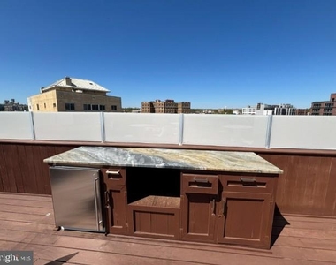 2424 18th Street Nw - Photo Thumbnail 32