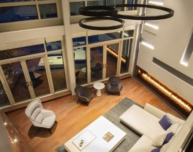 2424 18th Street Nw - Photo Thumbnail 2