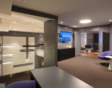 2424 18th Street Nw - Photo Thumbnail 18