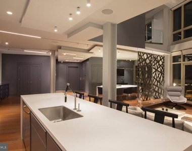2424 18th Street Nw - Photo Thumbnail 11