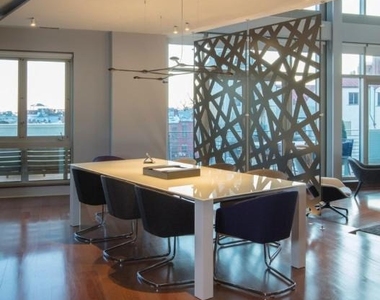 2424 18th Street Nw - Photo Thumbnail 9