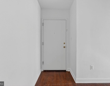 2523 13th Street Nw - Photo Thumbnail 3