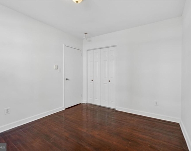 2523 13th Street Nw - Photo Thumbnail 17
