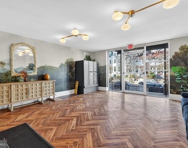 2523 13th Street Nw - Photo Thumbnail 25