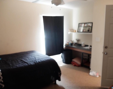 727 Denali Way - Photo Thumbnail 10
