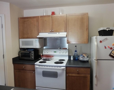 727 Denali Way - Photo Thumbnail 4