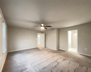 1603 Denesa Dr - Photo Thumbnail 16