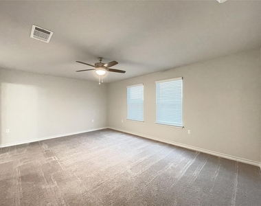 1603 Denesa Dr - Photo Thumbnail 15