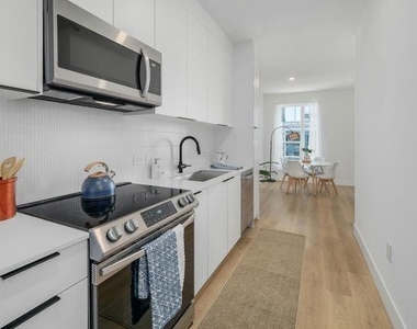 1701 Simond Ave - Photo Thumbnail 4