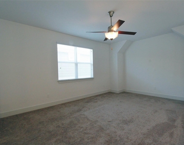1507 Homespun Rd - Photo Thumbnail 22