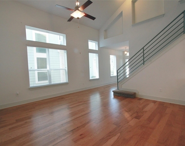 1507 Homespun Rd - Photo Thumbnail 6