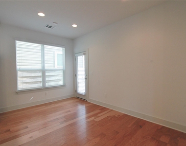 1507 Homespun Rd - Photo Thumbnail 13