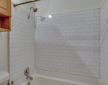 910 Duncan Ln - Photo Thumbnail 19