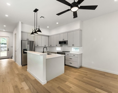 3204 Overcup Oak Dr - Photo Thumbnail 3