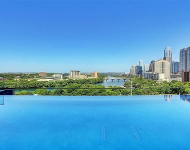 70 Rainey St - Photo Thumbnail 26