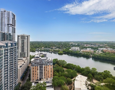 70 Rainey St - Photo Thumbnail 11