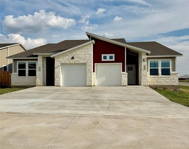 100 Zayd Ct - Photo Thumbnail 13