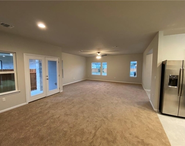 8409 Looksee Ln - Photo Thumbnail 3