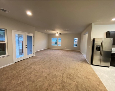 8409 Looksee Ln - Photo Thumbnail 15