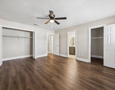 8329 Fathom Cir - Photo Thumbnail 16