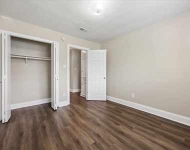 8329 Fathom Cir - Photo Thumbnail 25
