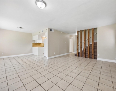 8329 Fathom Cir - Photo Thumbnail 5