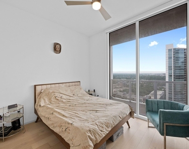 301 West Ave - Photo Thumbnail 15