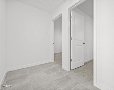 3549 Bella Sera Lane - Photo Thumbnail 17