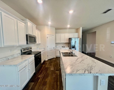 6181 Bucking Bronco Drive - Photo Thumbnail 6