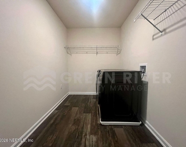6181 Bucking Bronco Drive - Photo Thumbnail 28