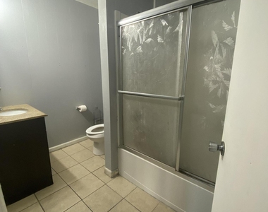 13007 Atomic Street - Photo Thumbnail 6