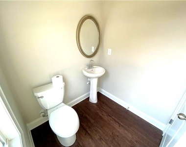 912 Sweetwater Grove - Photo Thumbnail 5