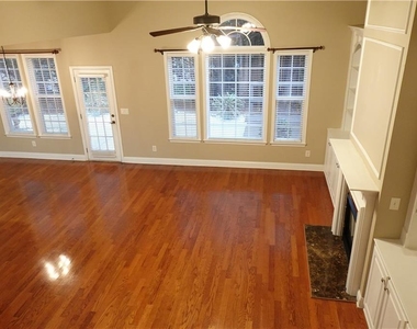 3462 Blanding Court - Photo Thumbnail 4