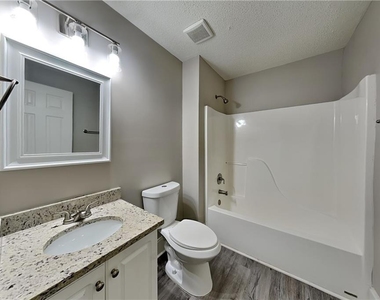 755 Abbington Lane - Photo Thumbnail 15