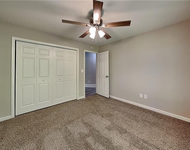 755 Abbington Lane - Photo Thumbnail 13