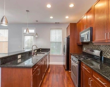 5999 Brookside Oak Circle - Photo Thumbnail 9