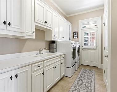 6335 Howell Cobb Court - Photo Thumbnail 26