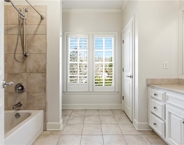 6335 Howell Cobb Court - Photo Thumbnail 32