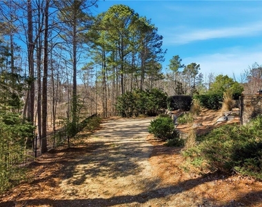 6335 Howell Cobb Court - Photo Thumbnail 45