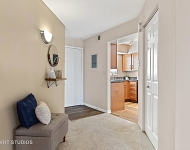 1903 Brookdale Drive - Photo Thumbnail 39