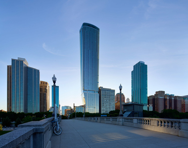 1000 S Michigan Avenue - Photo Thumbnail 1