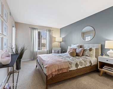 1627 Westminster Drive - Photo Thumbnail 34