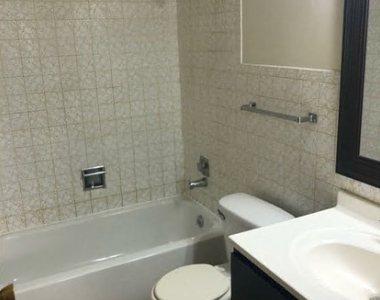 1320 E 38th Street - Photo Thumbnail 5