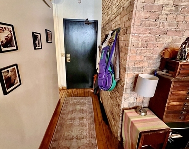 711 S Dearborn Street - Photo Thumbnail 12
