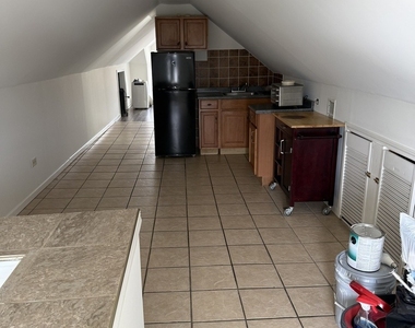 4612 S Spaulding Avenue - Photo Thumbnail 4