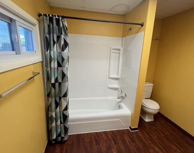 416 7th Avenue S - Photo Thumbnail 6