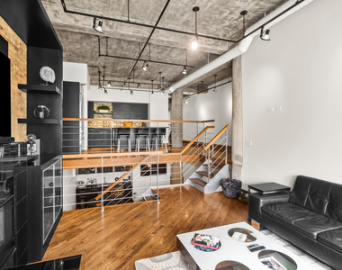 1830 Ridge Avenue - Photo Thumbnail 4